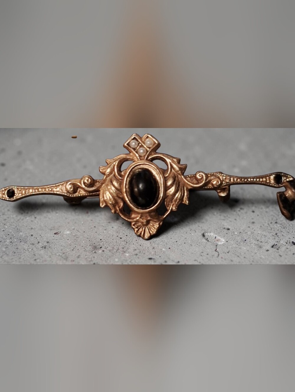 Vintage Brooch